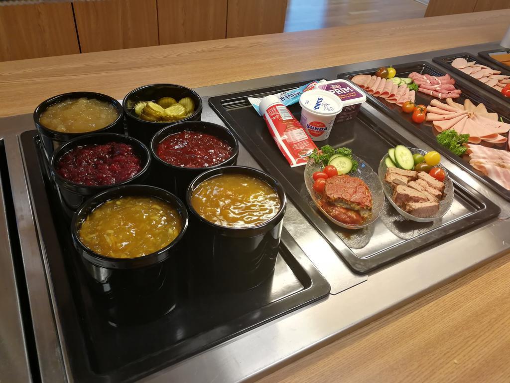 Dombas Hotel ภายนอก รูปภาพ